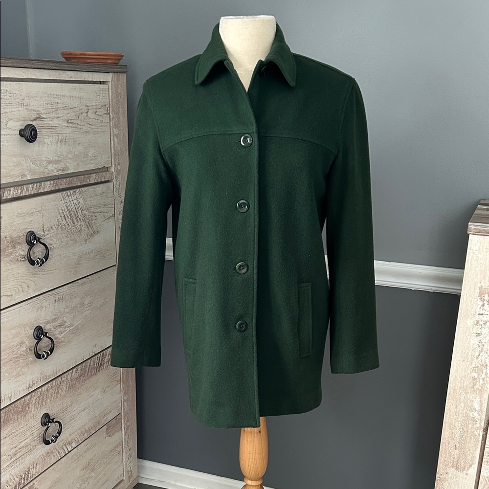Henri Bendel Forest Green Coat size small GUC wool cashmere blend